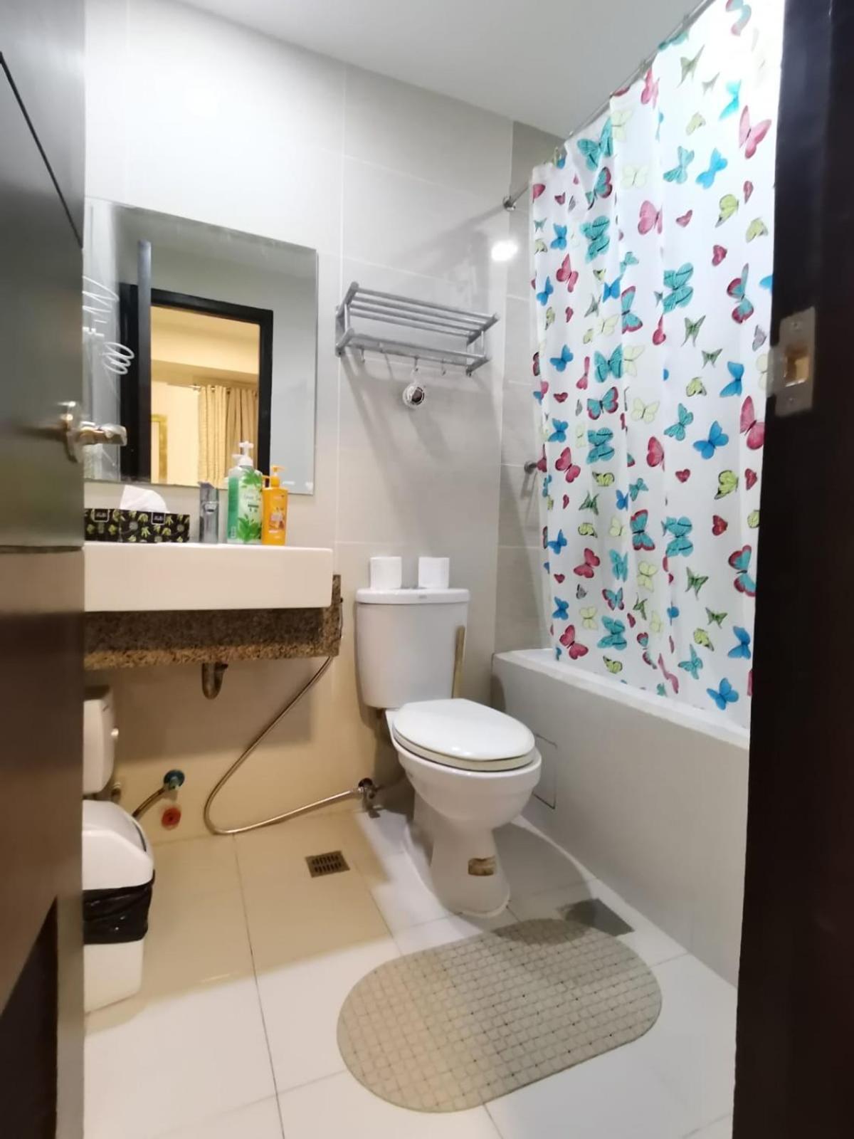 Mactan Newtown Cebu Affordable Suite! มักตัน ภายนอก รูปภาพ